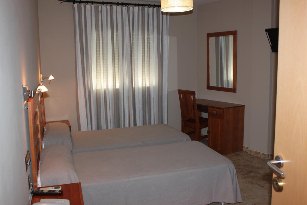 Hotel Pena Escrita Fuencaliente (Ciudad Real) Quarto foto